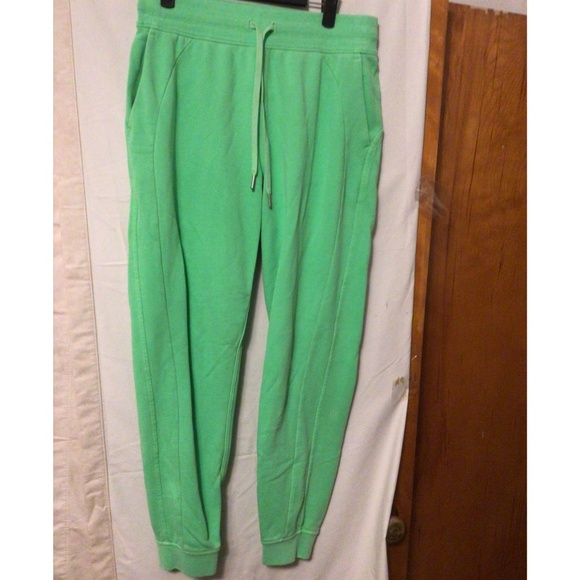 LULULEMON JOGGER SZ 8 FOR GYM OR ATHLETIC JOGGER - Picture 2 of 7